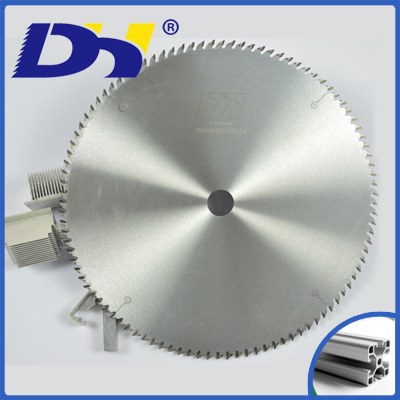 如何才是使用鋁材鋸片的角度?